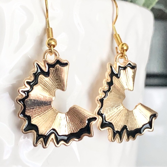 New Pencil Shavings Sharpening Dangle Drop Enamel Charm Earrings Teacher Gifts - Picture 2 of 7